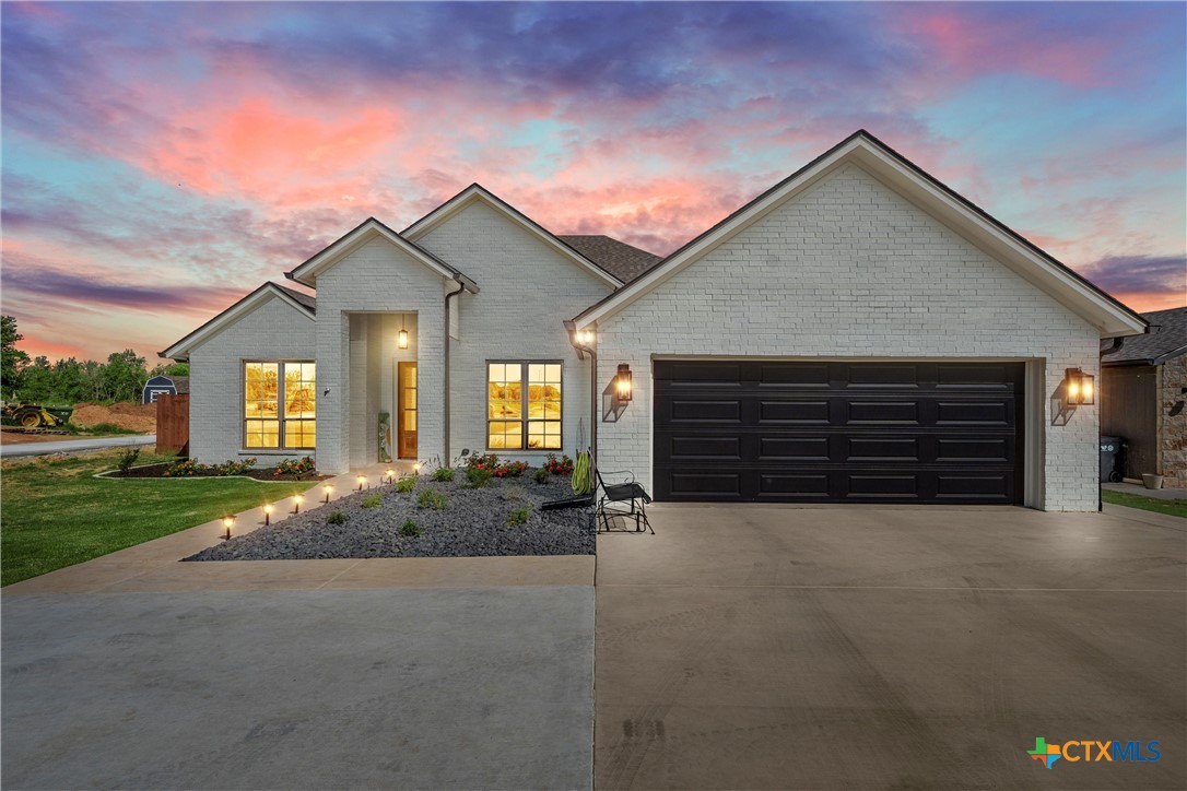 76708 Real Estate Listings Main Image