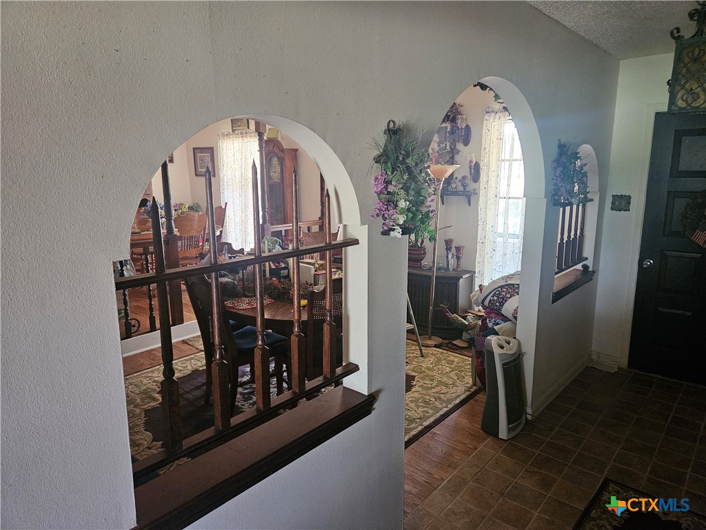 8912 Cr 322 Property Photo 17