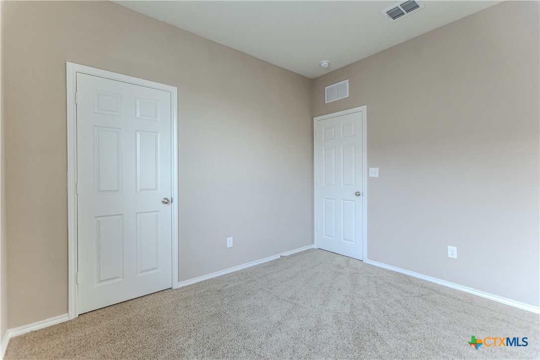 208 Mistflower Property Photo 20