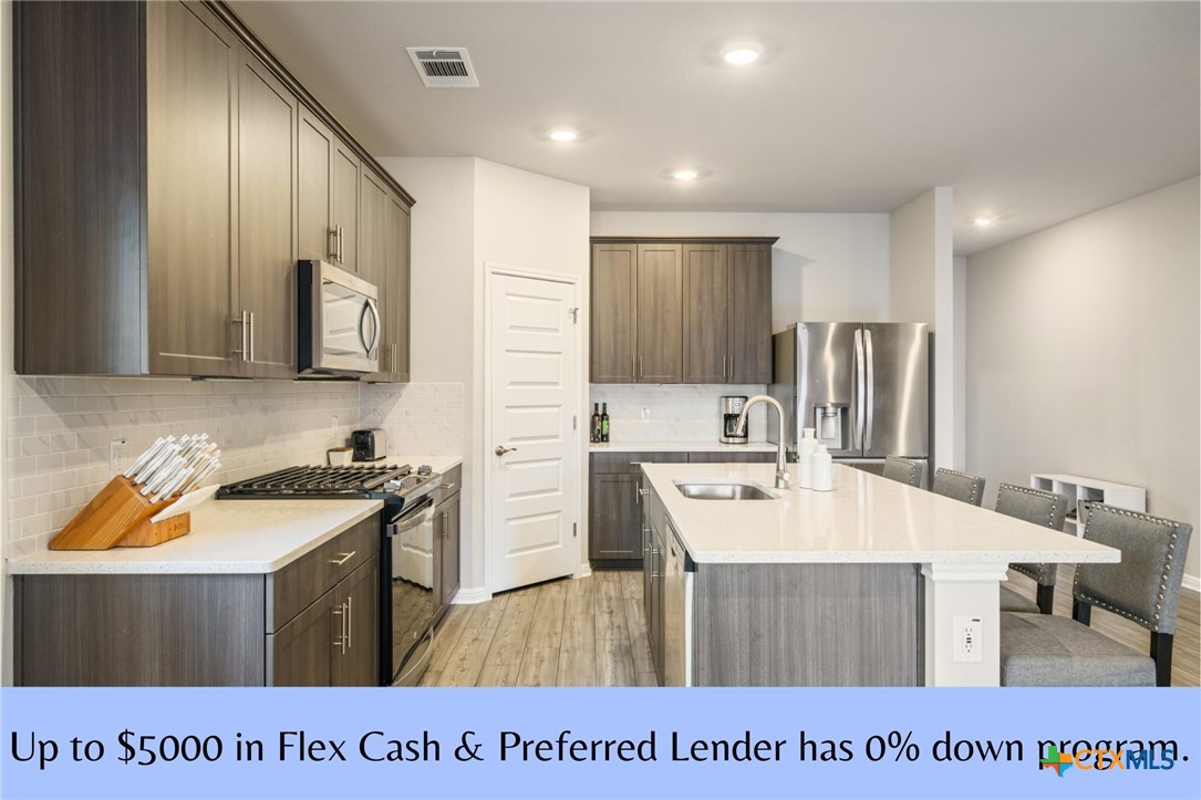 10310 Mager Lane Property Photo 1