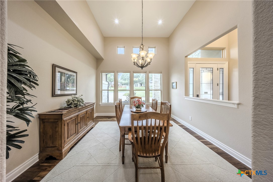 4013 Turning Leaf Drive Property Photo 14