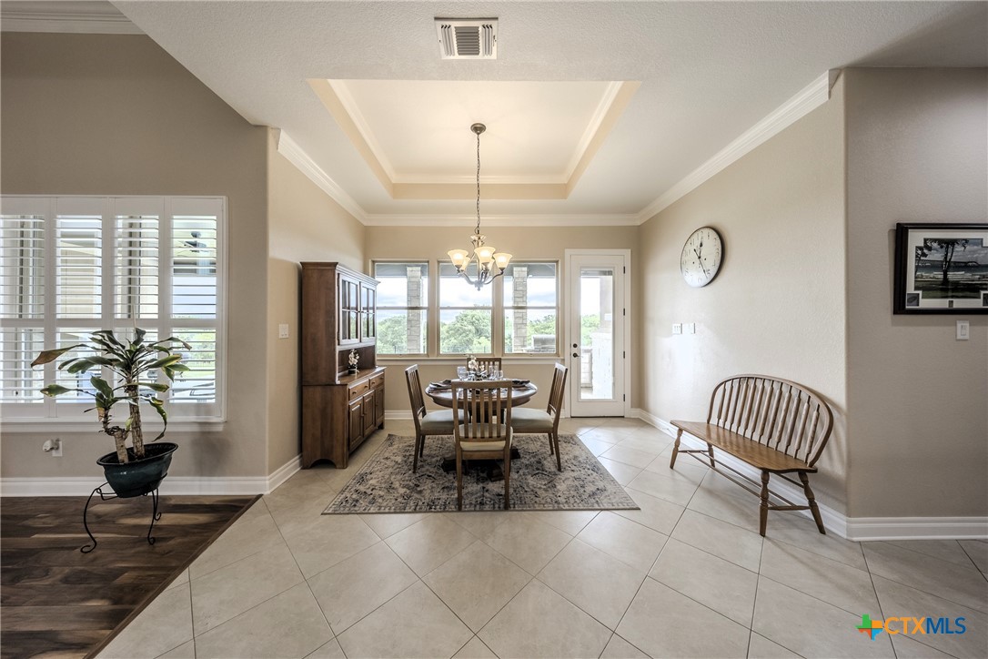 4013 Turning Leaf Drive Property Photo 15