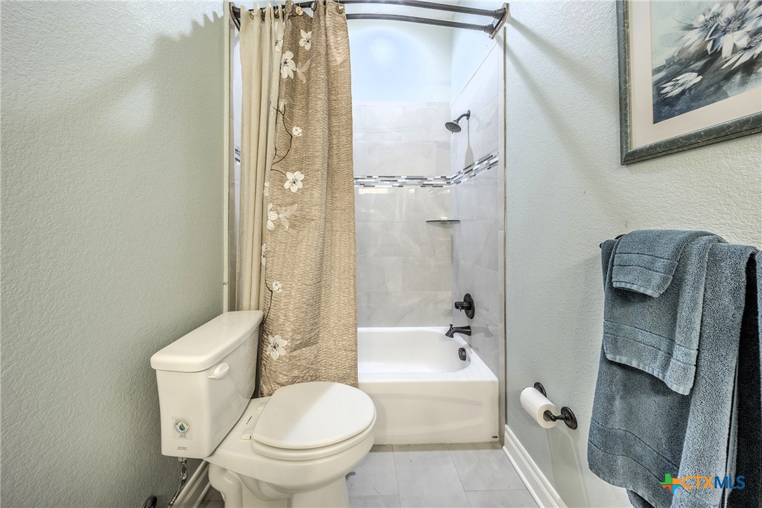 4013 Turning Leaf Drive Property Photo 37
