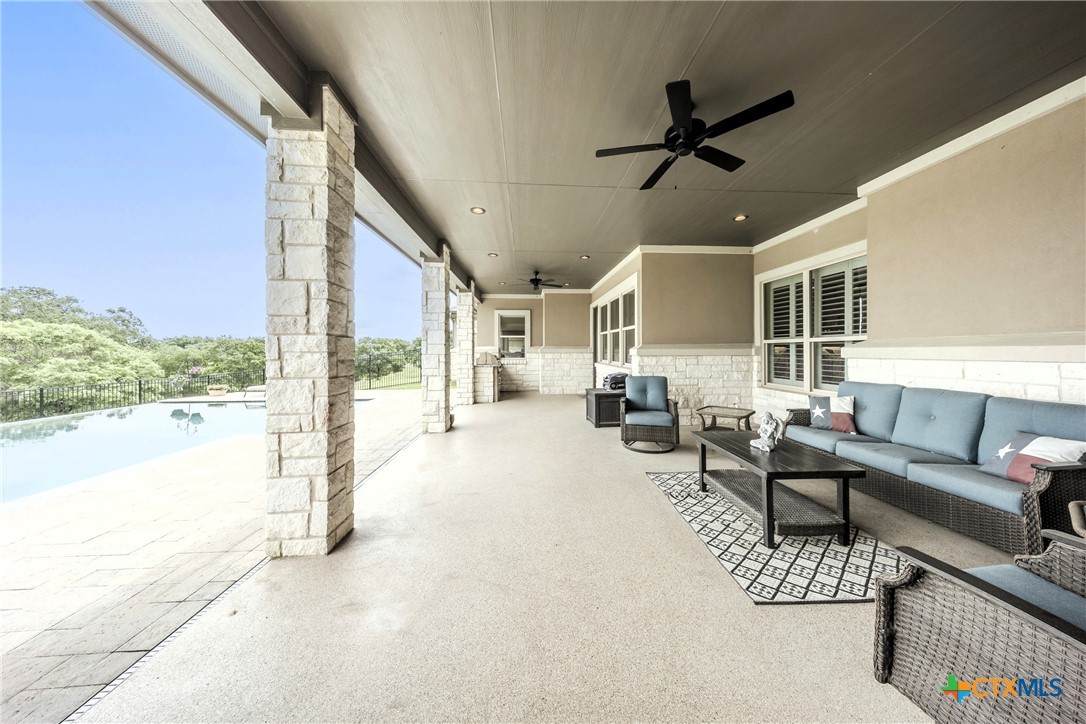 4013 Turning Leaf Drive Property Photo 45