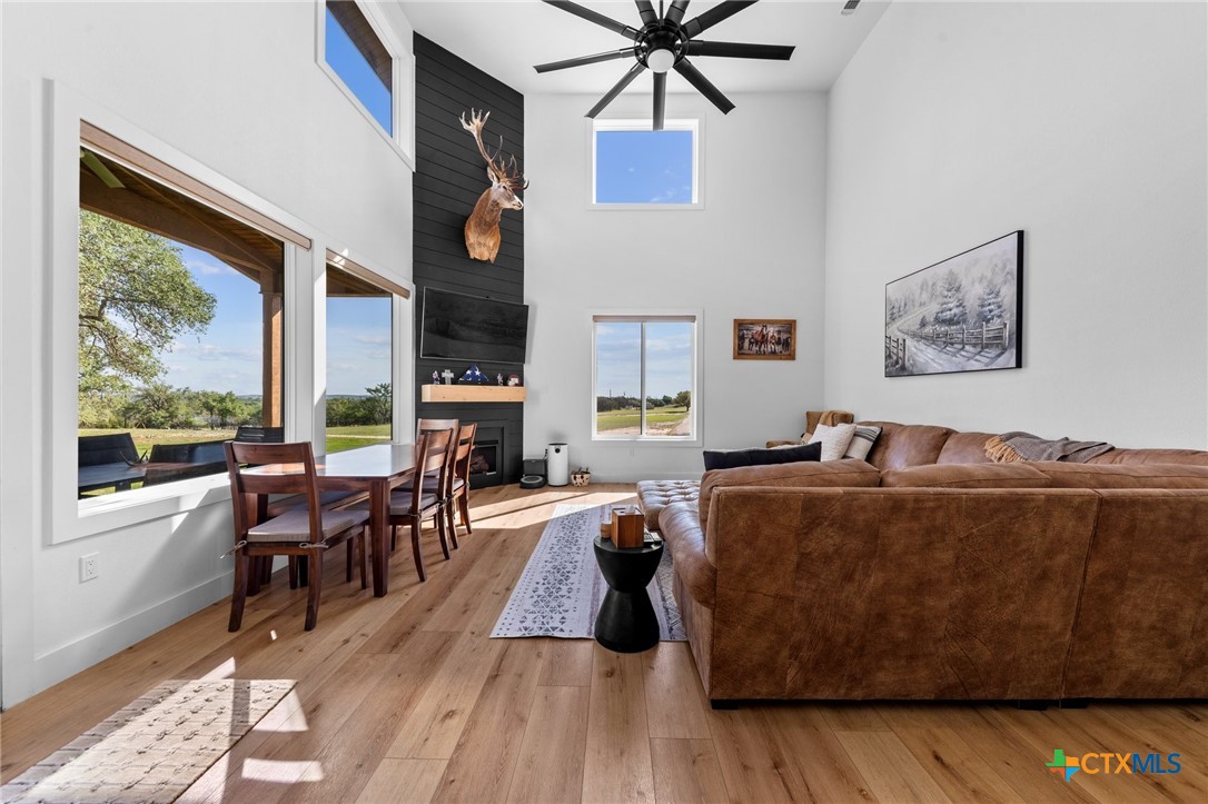 1800 Diamond Ridge Drive Property Photo