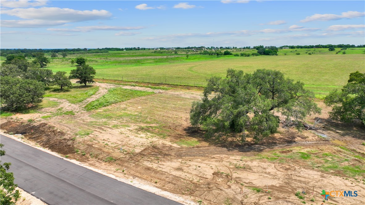 140 Ferguson Loop Property Photo 1