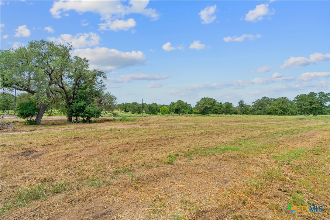 140 Ferguson Loop Property Photo 12