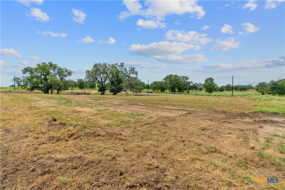 140 Ferguson Loop Property Photo 13