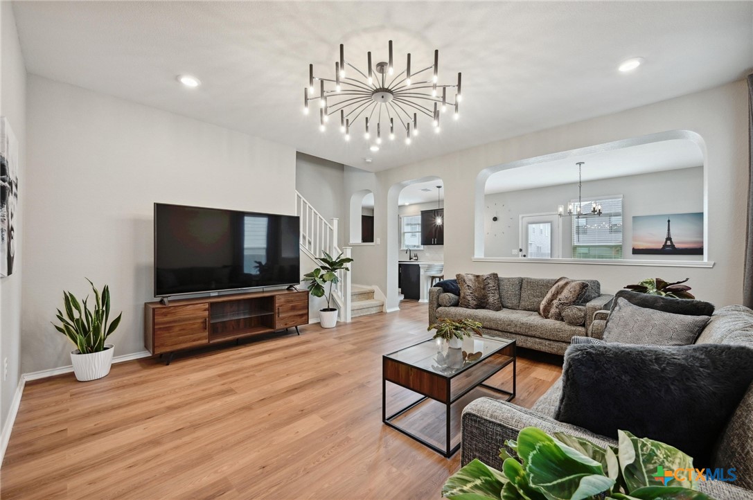 6309 Carriage Pines Drive Property Photo 7