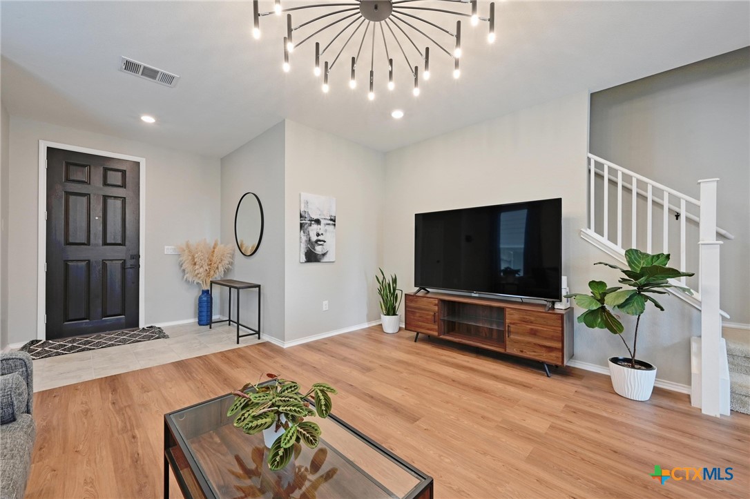 6309 Carriage Pines Drive Property Photo 10