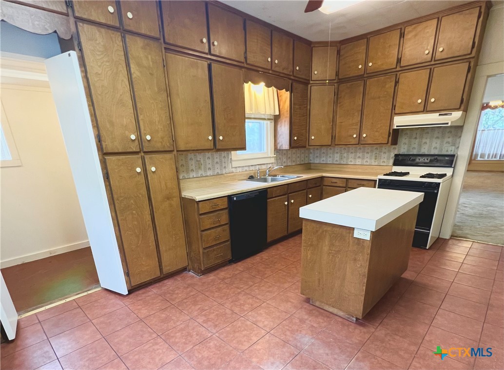 506 Edgar Street Property Photo 10