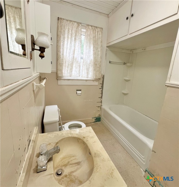 506 Edgar Street Property Photo 17