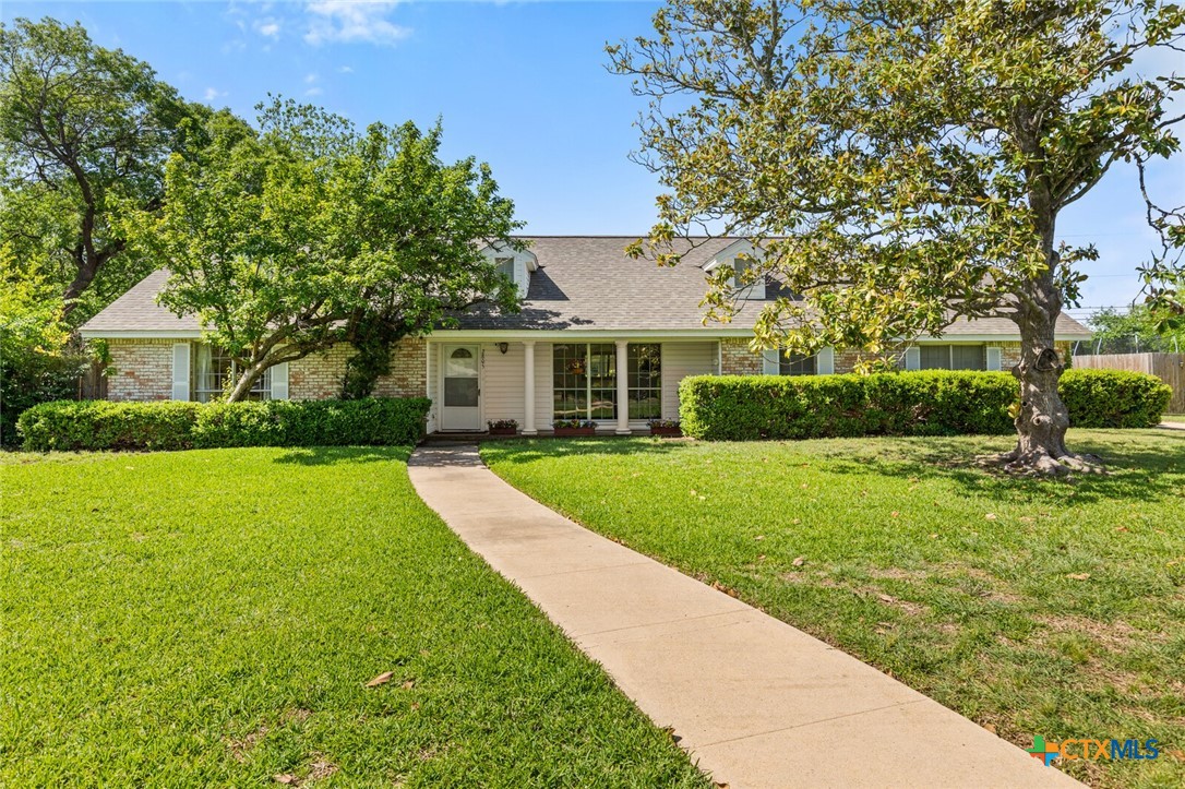 2805 Woodolee Drive Property Photo 1