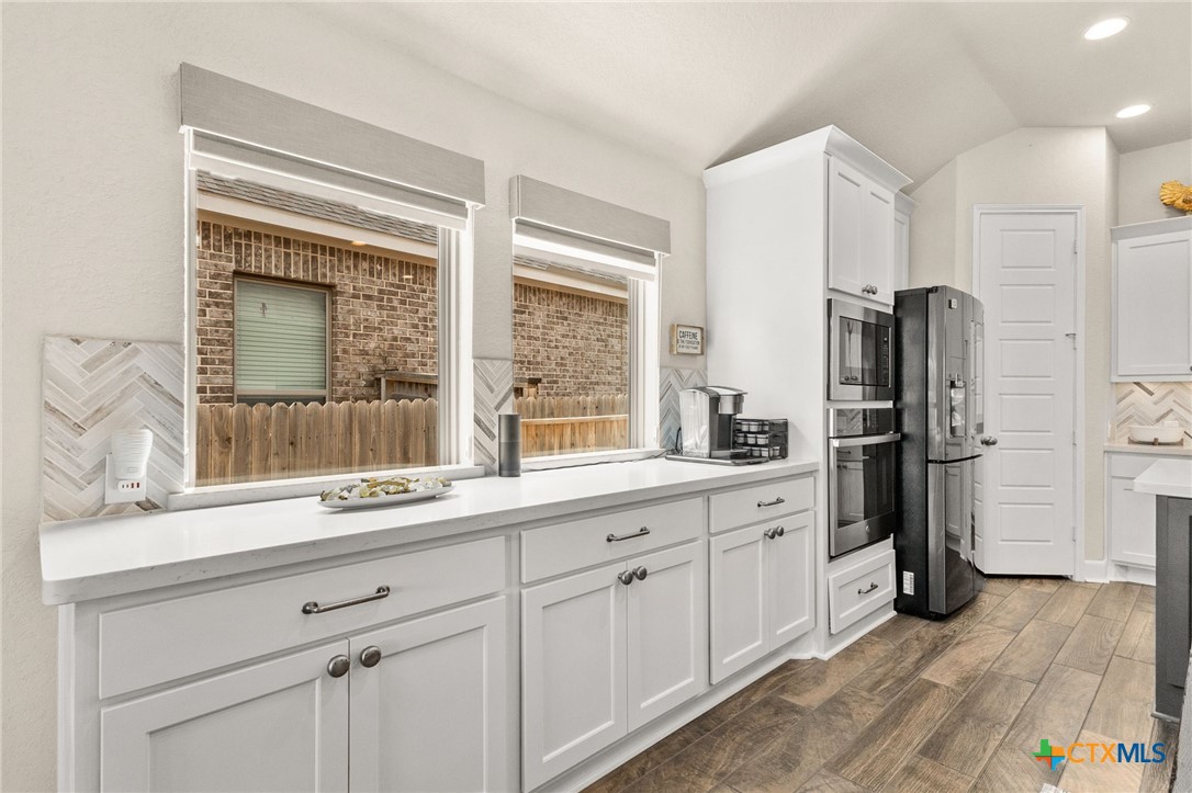 414 Juana Way Property Photo 16