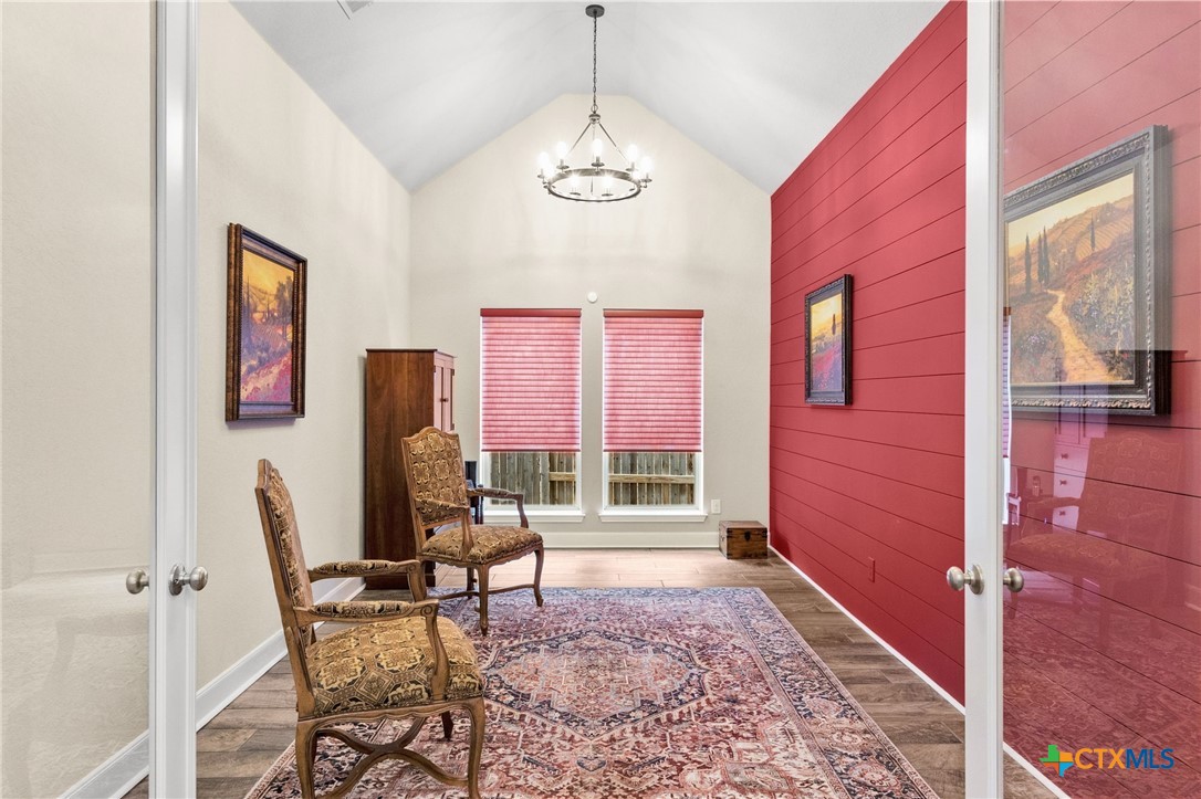 414 Juana Way Property Photo 21