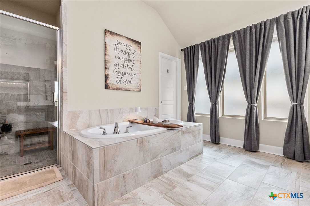 414 Juana Way Property Photo 27