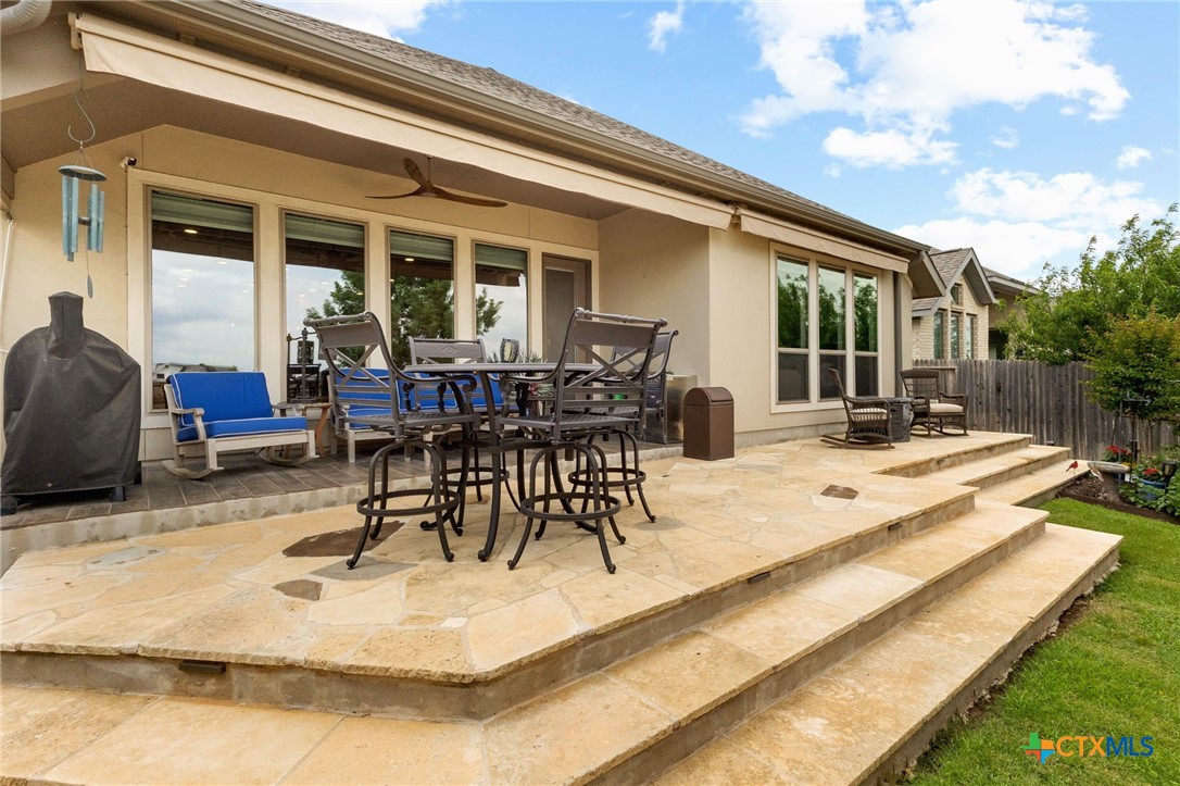 414 Juana Way Property Photo 34