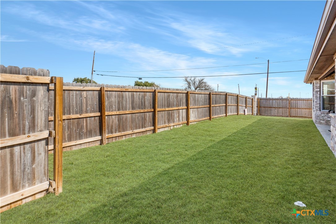 2446 Moreno Spur Property Photo 26