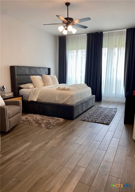 429 Juana Way Property Photo 14