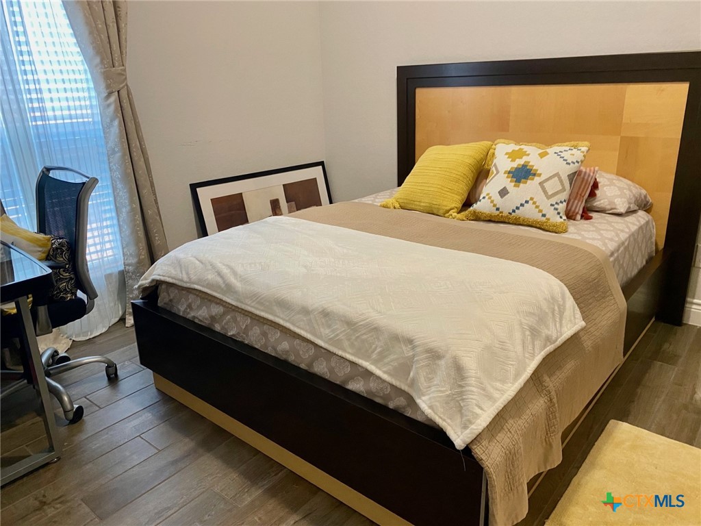 429 Juana Way Property Photo 16