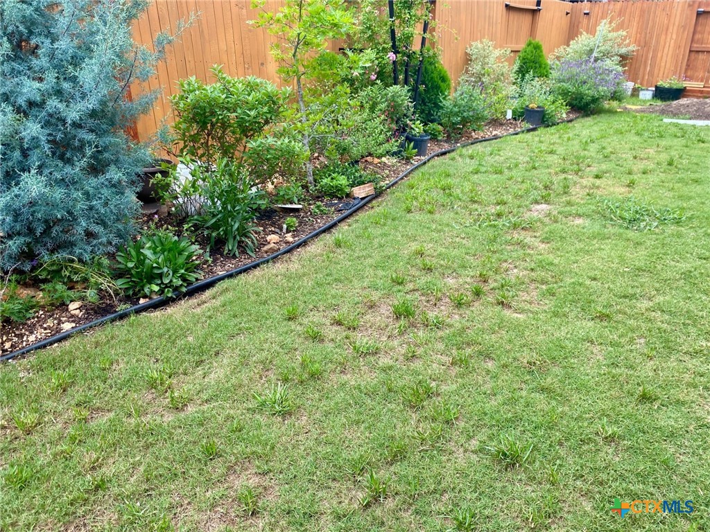 429 Juana Way Property Photo 21