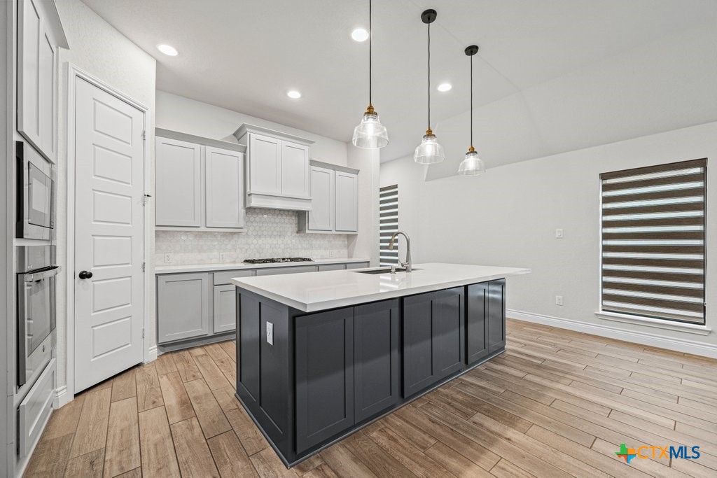 429 Juana Way Property Photo 23