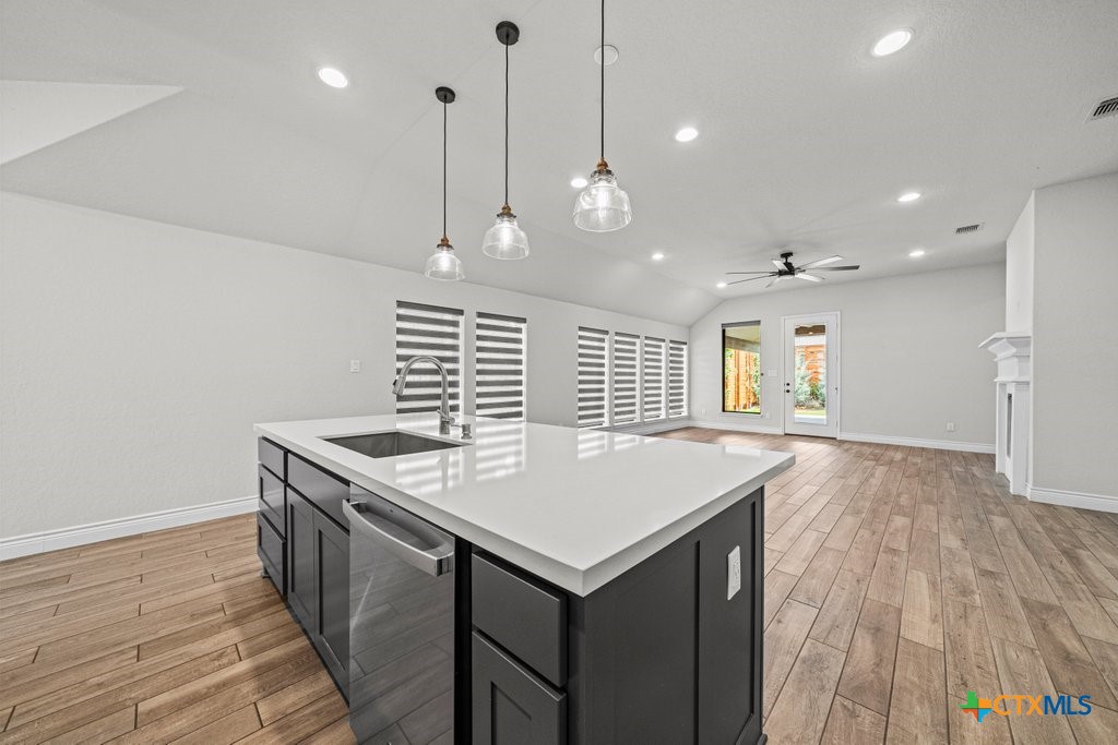 429 Juana Way Property Photo 25