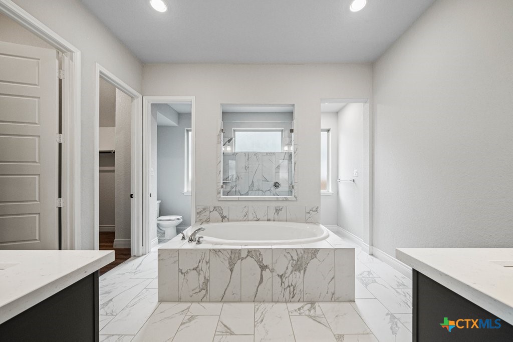 429 Juana Way Property Photo 31