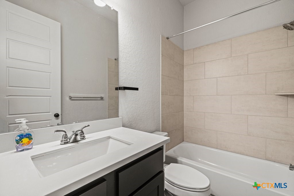 429 Juana Way Property Photo 38