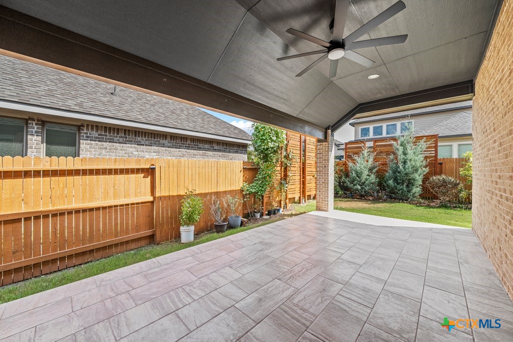 429 Juana Way Property Photo 43