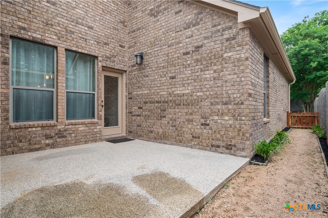 2420 Champions Corner Drive Property Photo 38