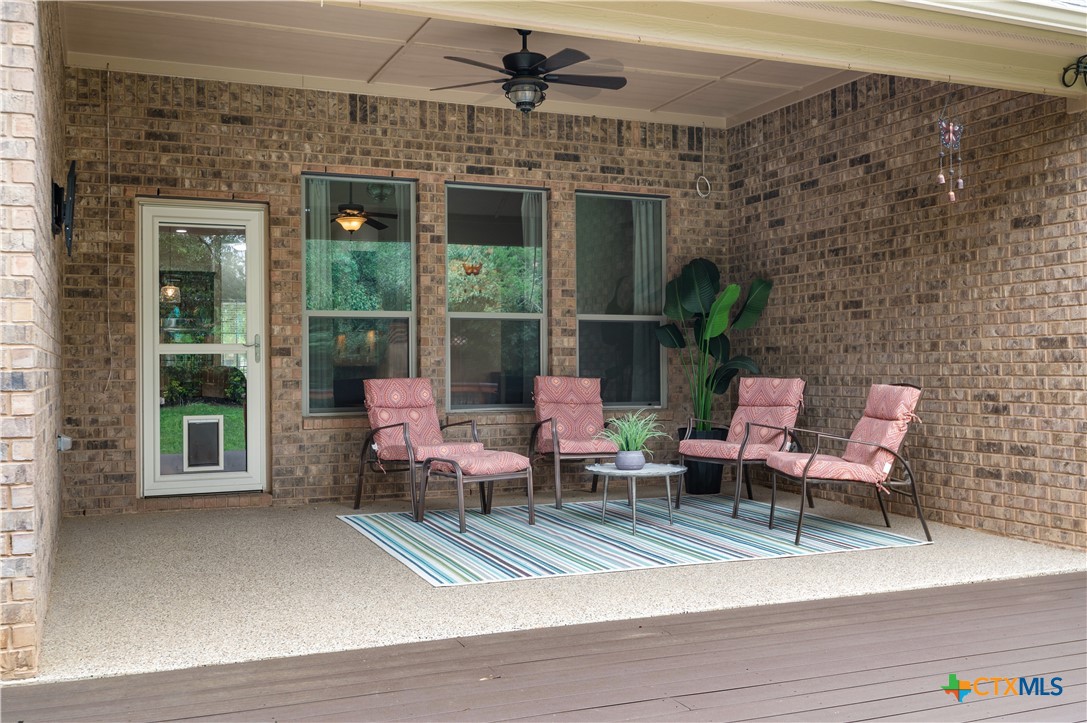 2420 Champions Corner Drive Property Photo 39