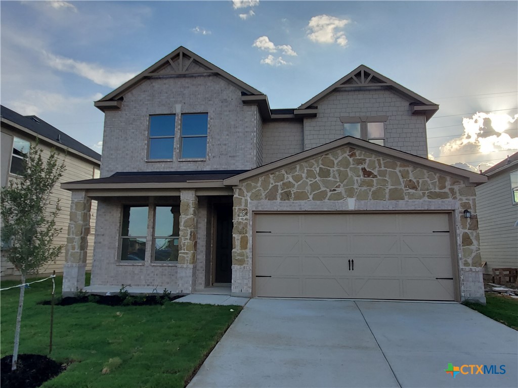 4005 Woodside Drive Property Photo 3