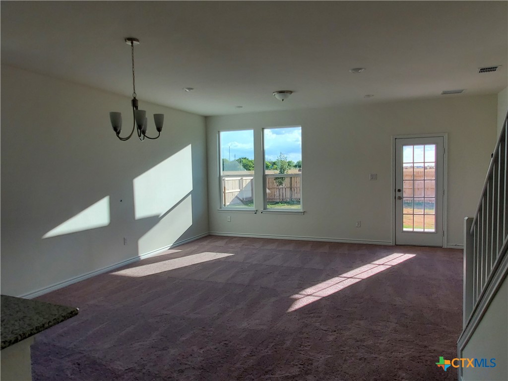 4005 Woodside Drive Property Photo 8