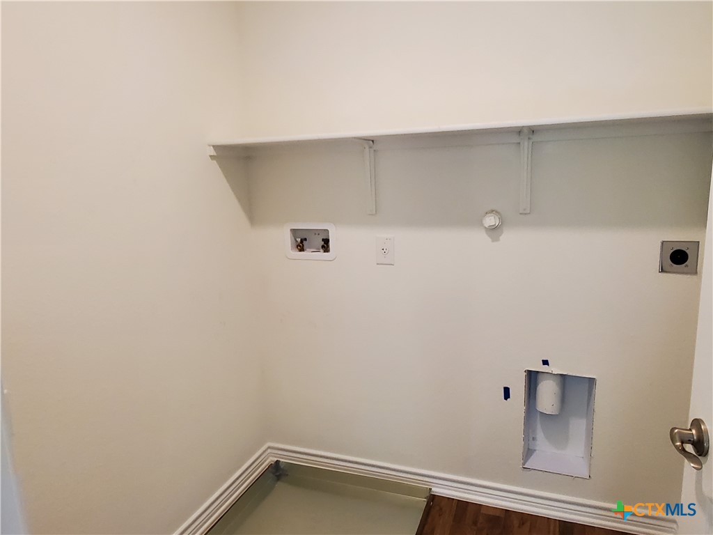 4005 Woodside Drive Property Photo 21