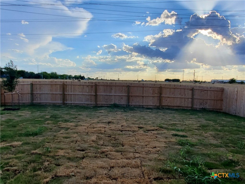 4005 Woodside Drive Property Photo 22