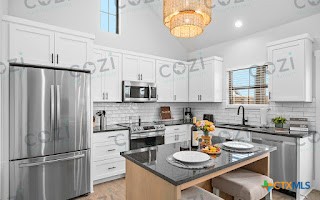 930 S Eagle Street 104 Property Photo 3