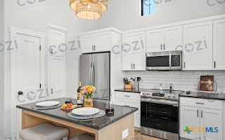 930 S Eagle Street 104 Property Photo 4