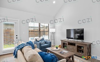 930 S Eagle Street 104 Property Photo 5