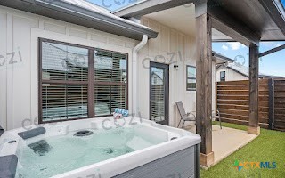 930 S Eagle Street 104 Property Photo 9