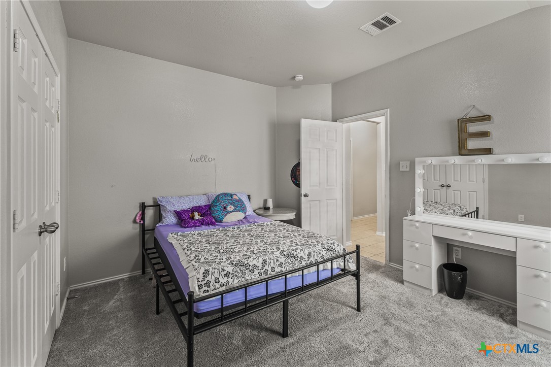 9602 Fratelli Court Property Photo 12