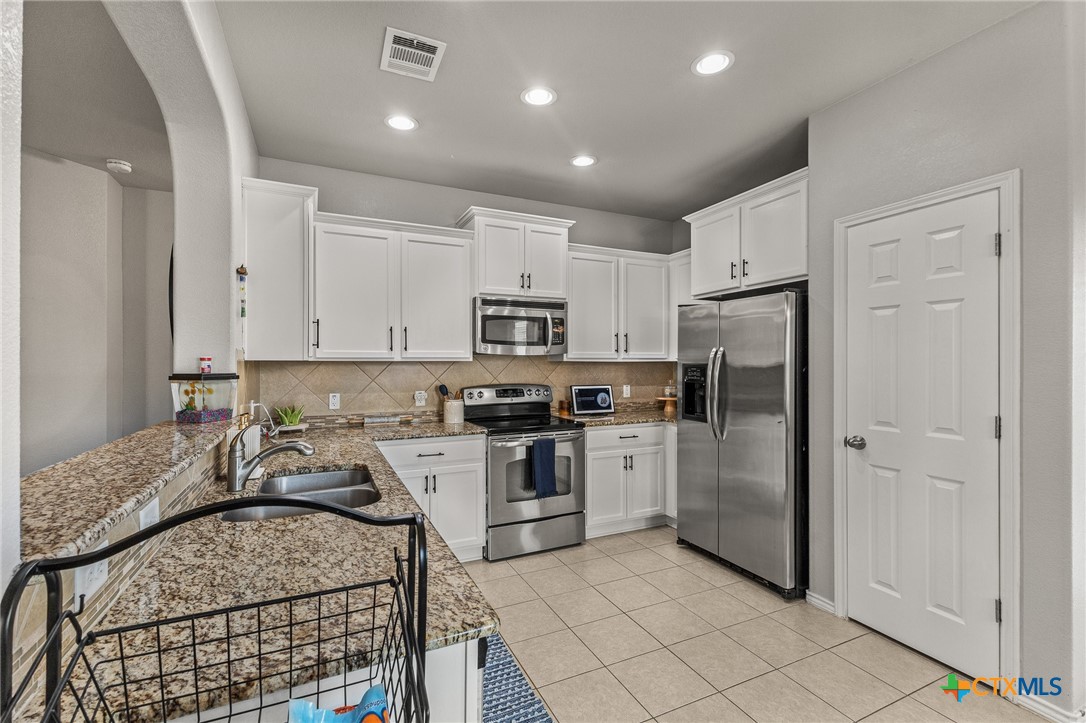 9602 Fratelli Court Property Photo 21