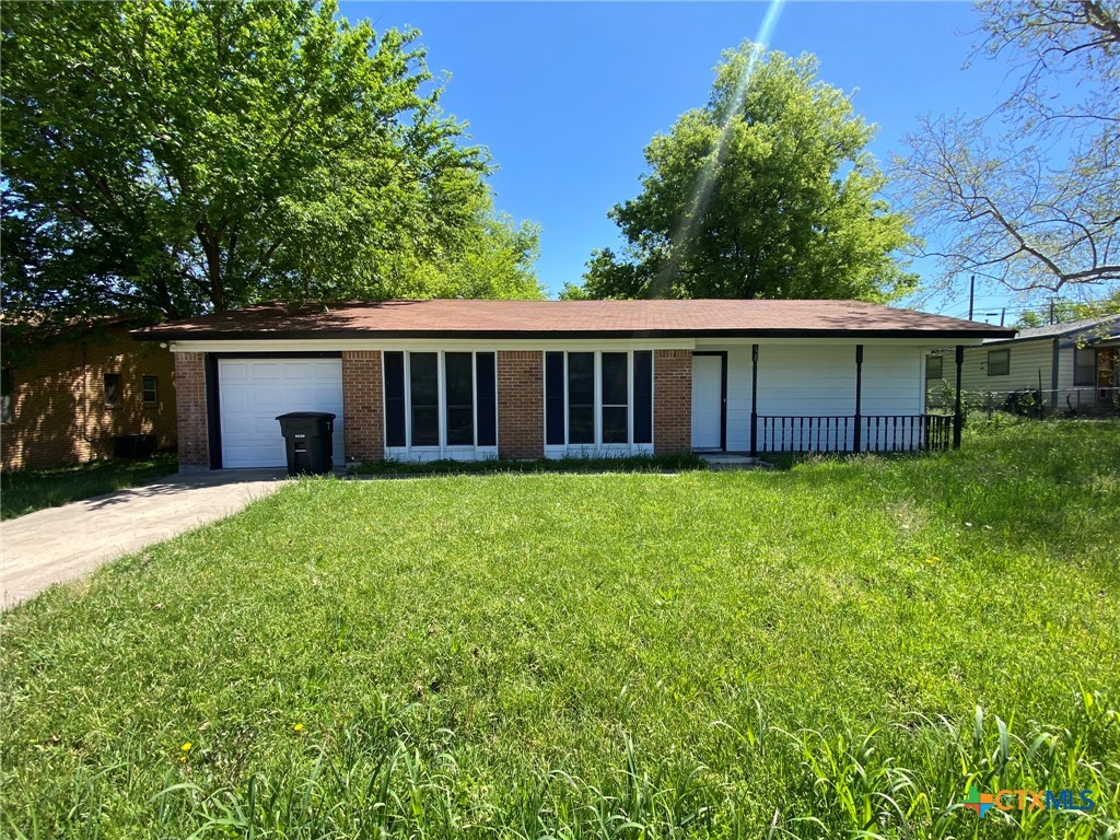 620 Bishop Drive Property Photo