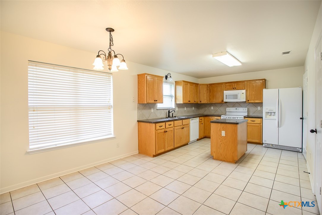 4902 Slate Court Property Photo 10