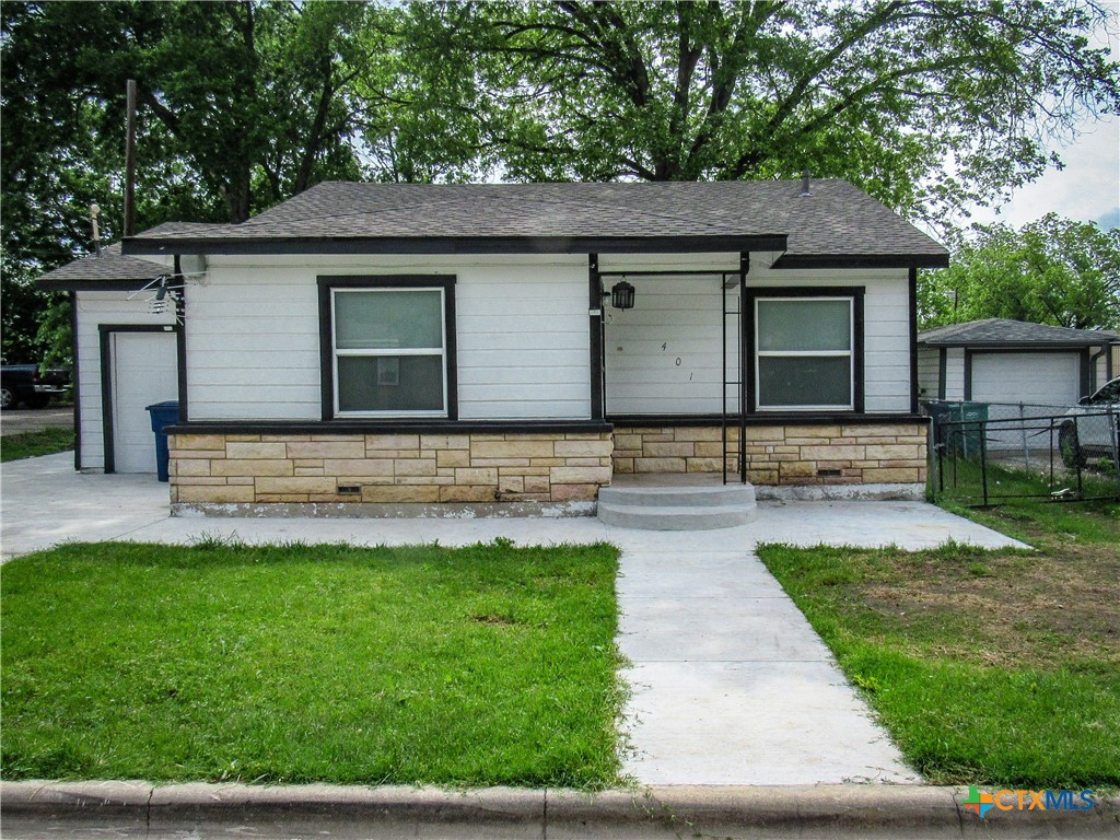 401 Veterans Avenue Property Photo 1
