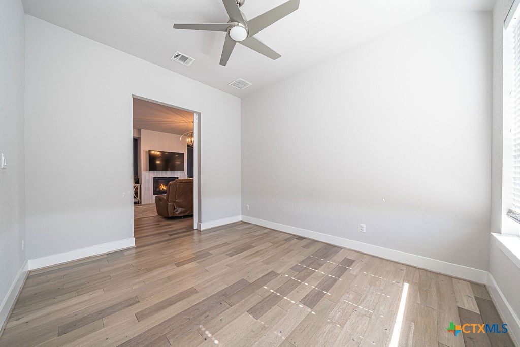 350 Nightshade Street Property Photo 22