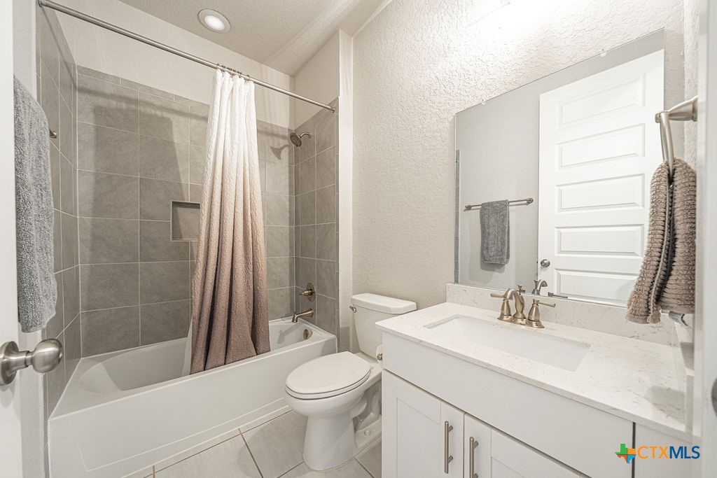 350 Nightshade Street Property Photo 45
