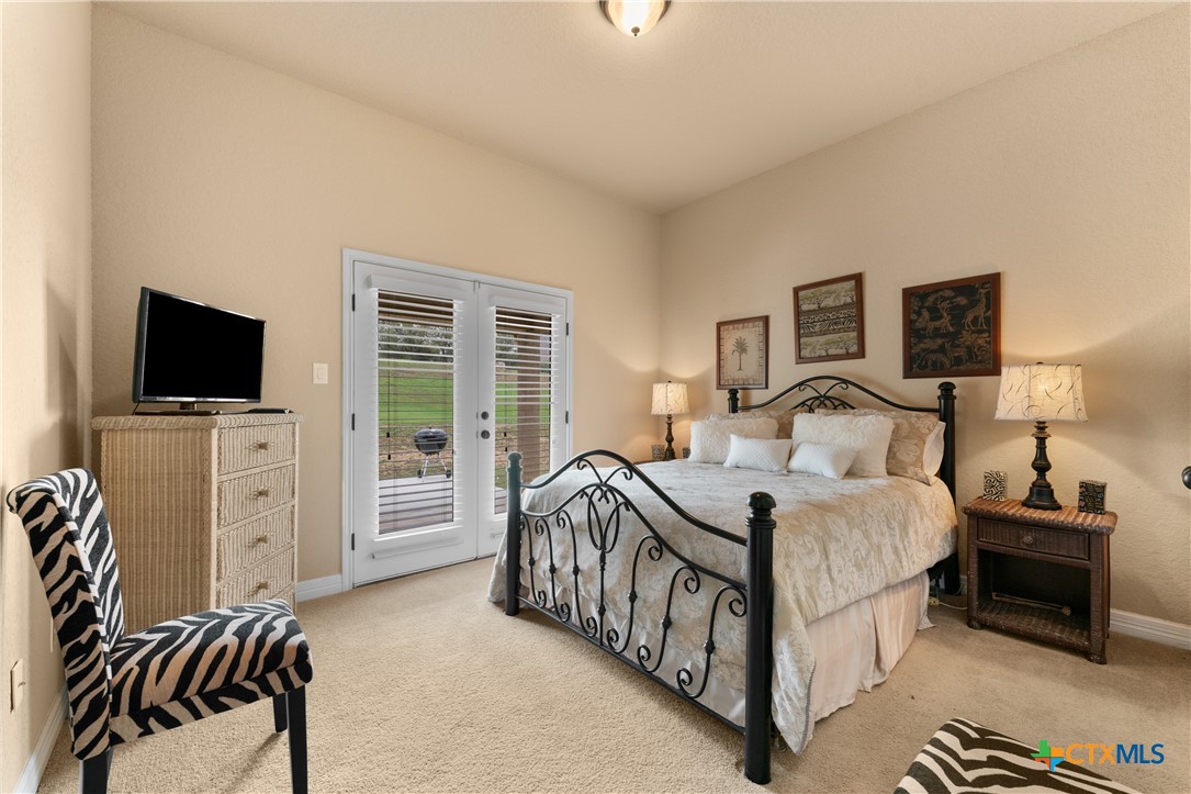 26219 Park Bend Drive Property Photo 14