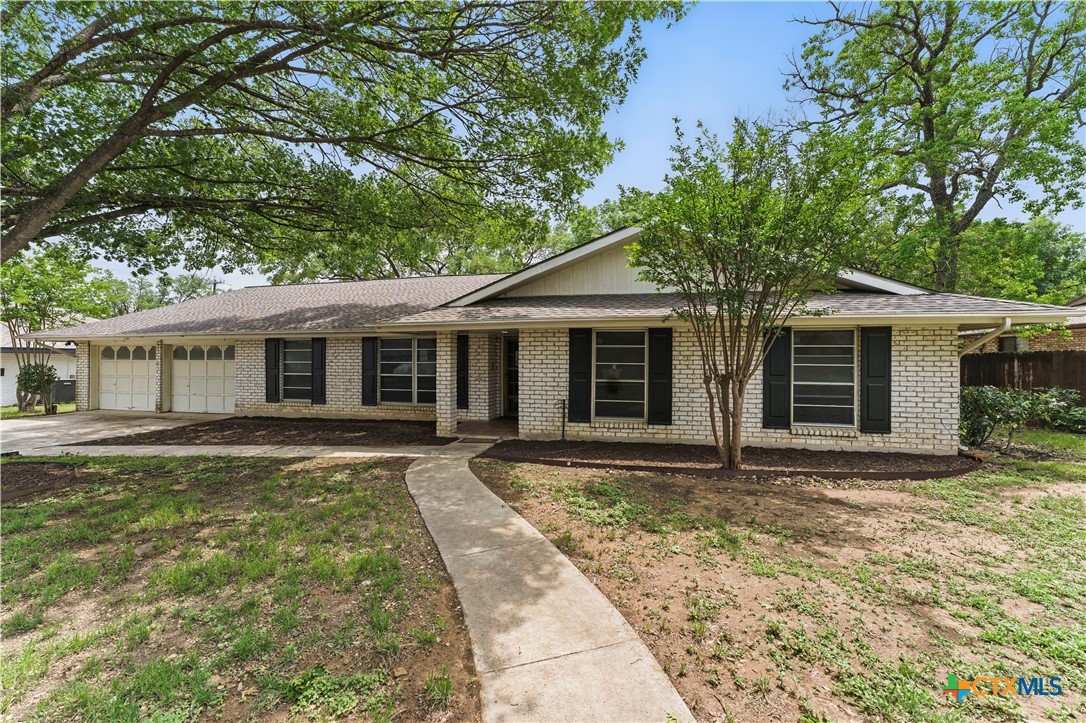 6022 Wildwind Drive Property Photo 1