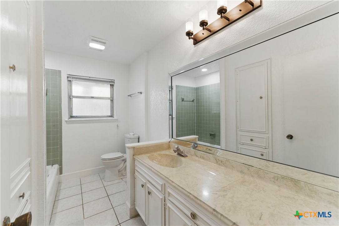 6022 Wildwind Drive Property Photo 22